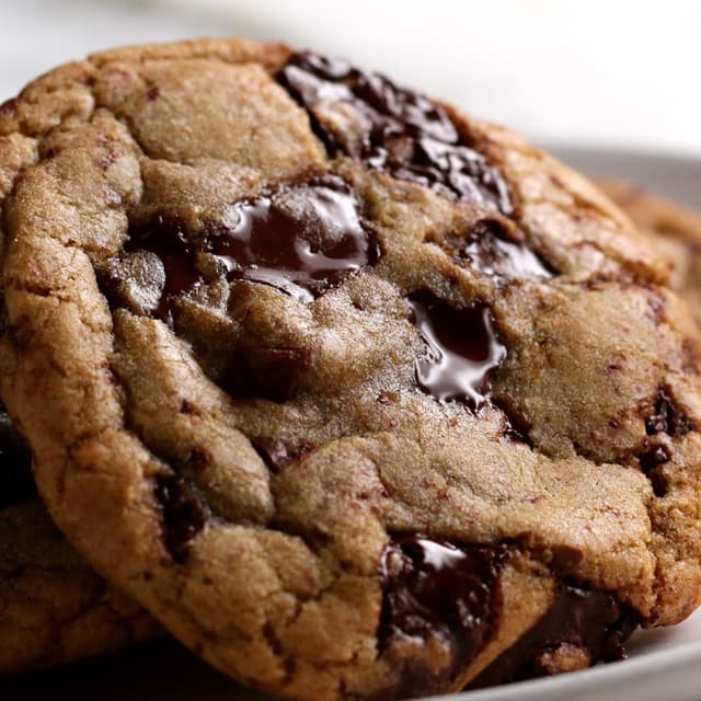 the-best-chewy-chocolate-chip-cookies